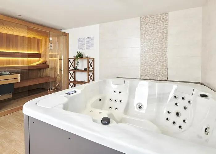 Pensión Celtis By 4*